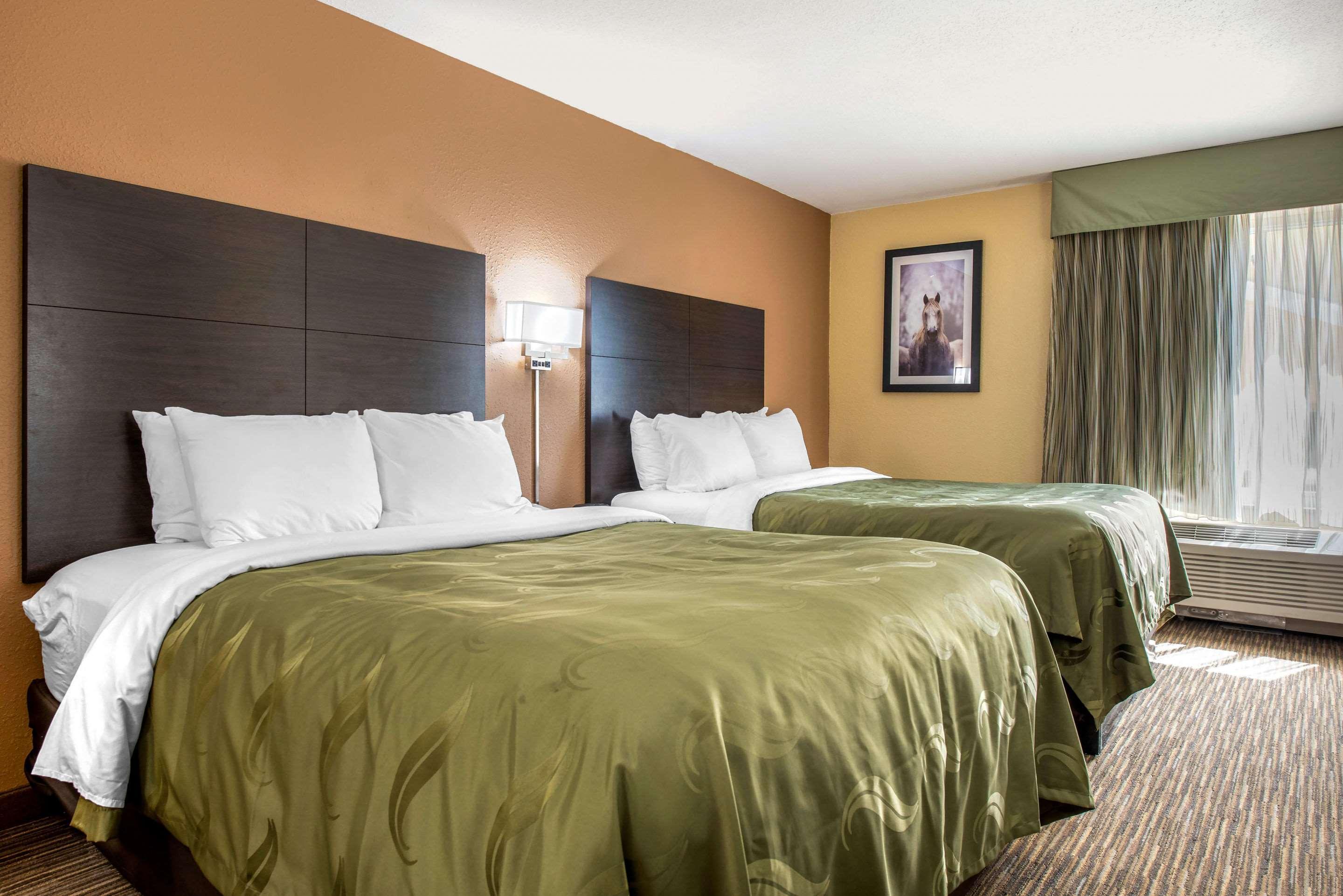 Quality Inn & Suites Brandenburg - Fort Knox Exterior foto